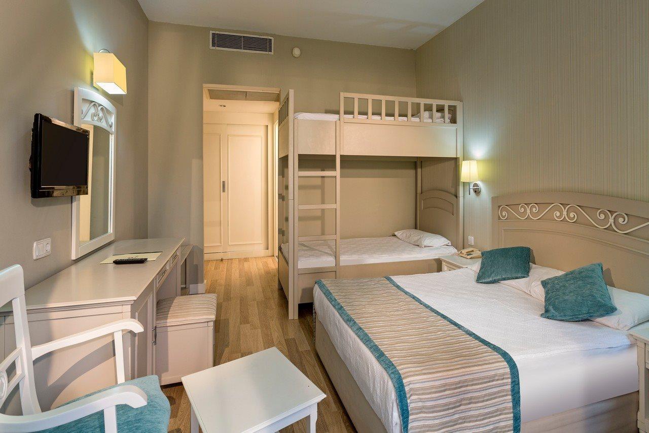 Greenwood Kemer Resort Bagian luar foto